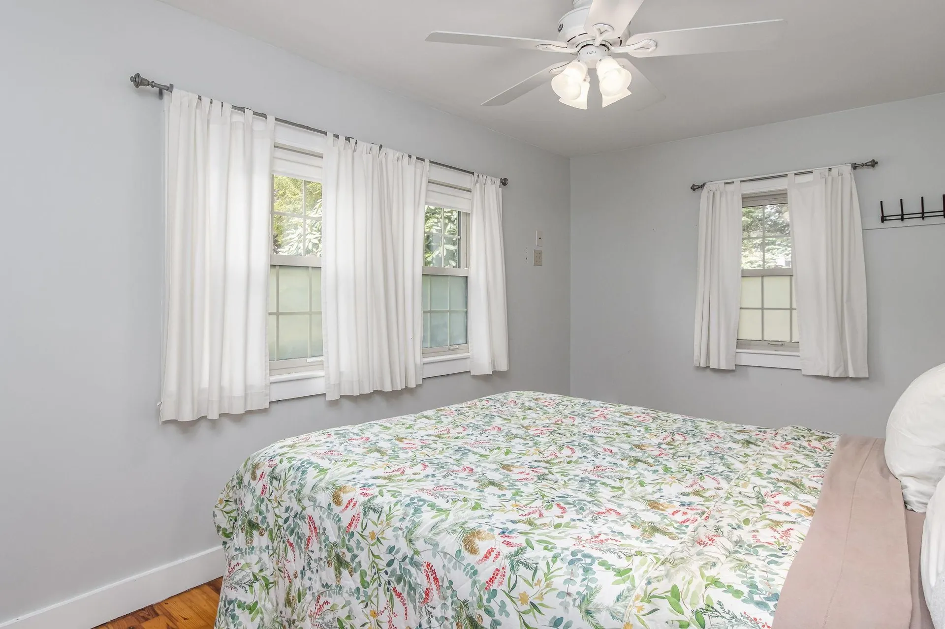 39 Dearborn Avenue Hampton NH 03842