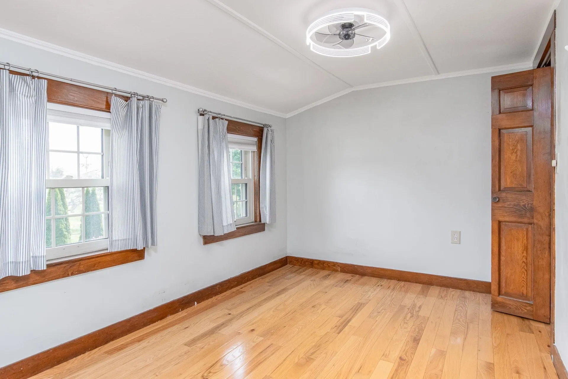 39 Dearborn Avenue Hampton NH 03842