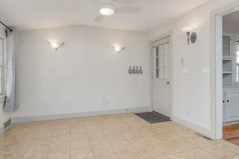 39 Dearborn Avenue Hampton NH 03842