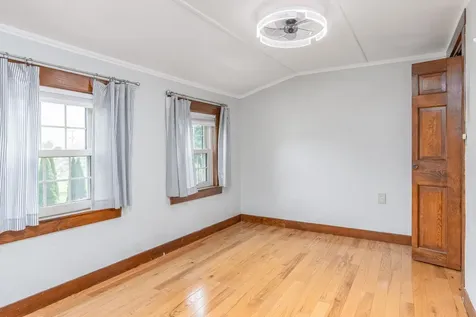 39 Dearborn Avenue Hampton NH 03842