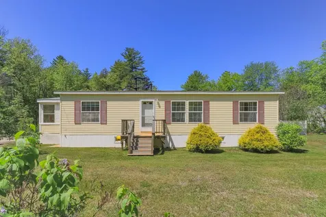 12 Mountain View Road Deerfield NH 03037
