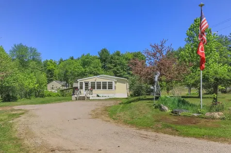 12 Mountain View Road Deerfield NH 03037