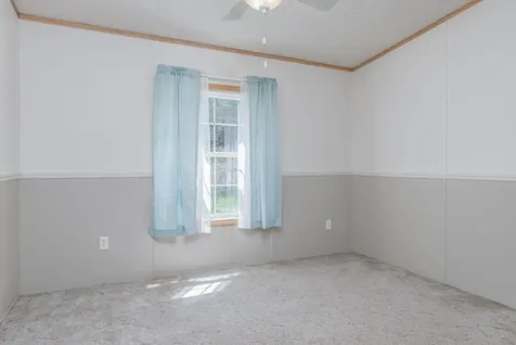 12 Mountain View Road Deerfield NH 03037