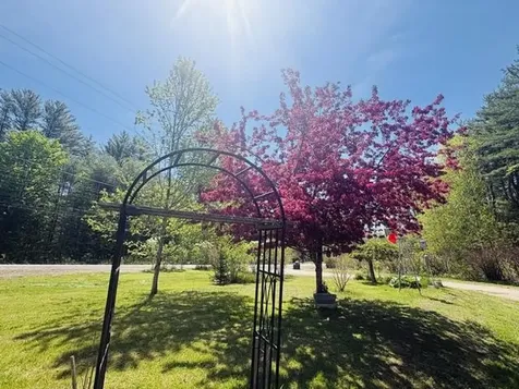 12 Mountain View Road Deerfield NH 03037