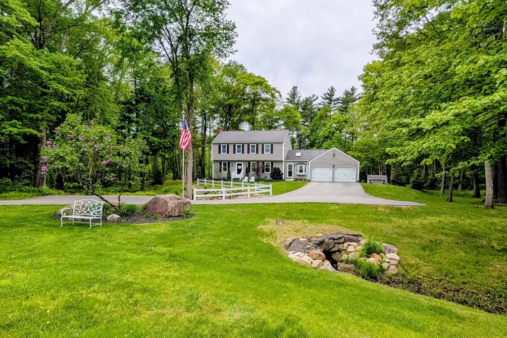 71 Wentworth Drive Bedford NH 03110