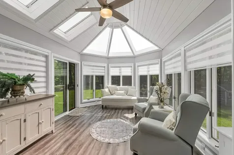 71 Wentworth Drive Bedford NH 03110