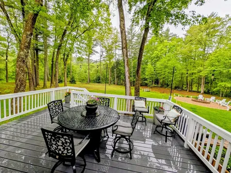 71 Wentworth Drive Bedford NH 03110