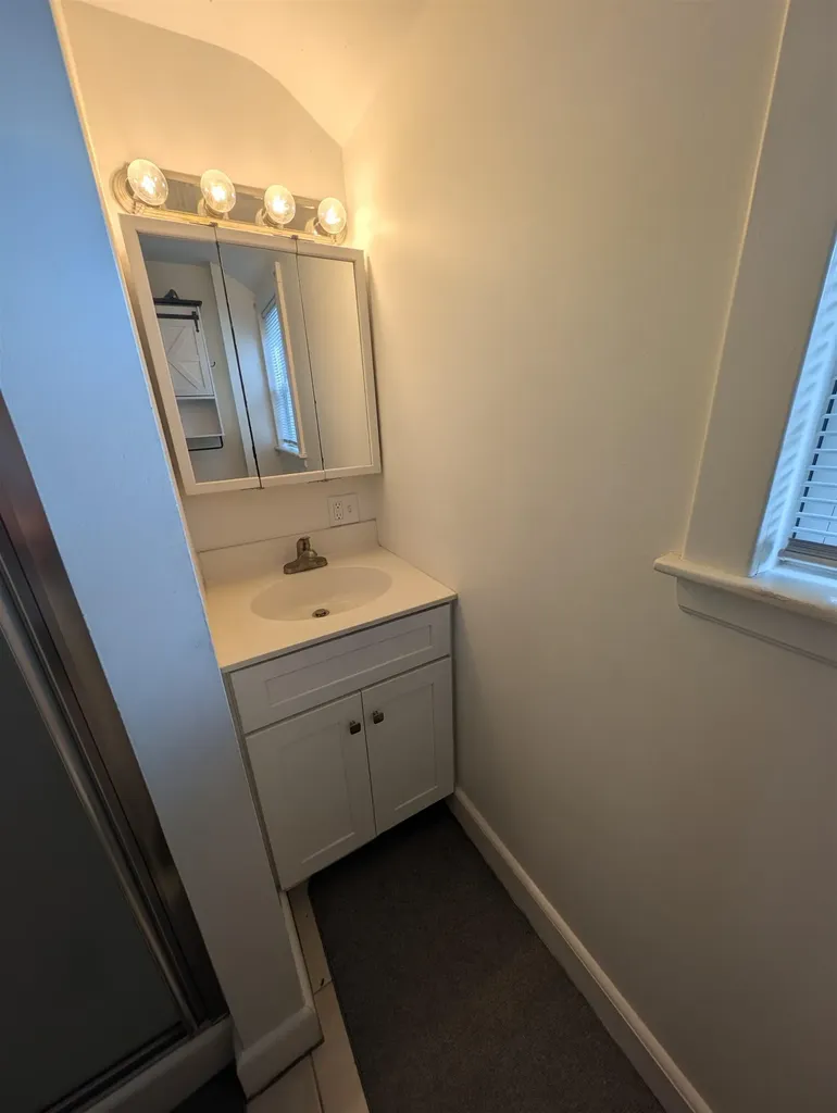 67 Porpoise Way Portsmouth NH 03801