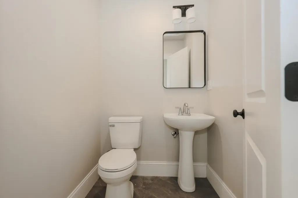 1 Allen Lane Durham NH 03824