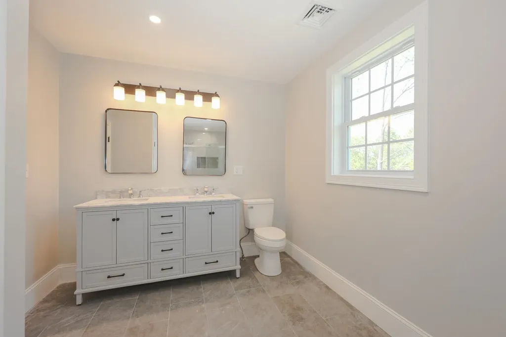 1 Allen Lane Durham NH 03824