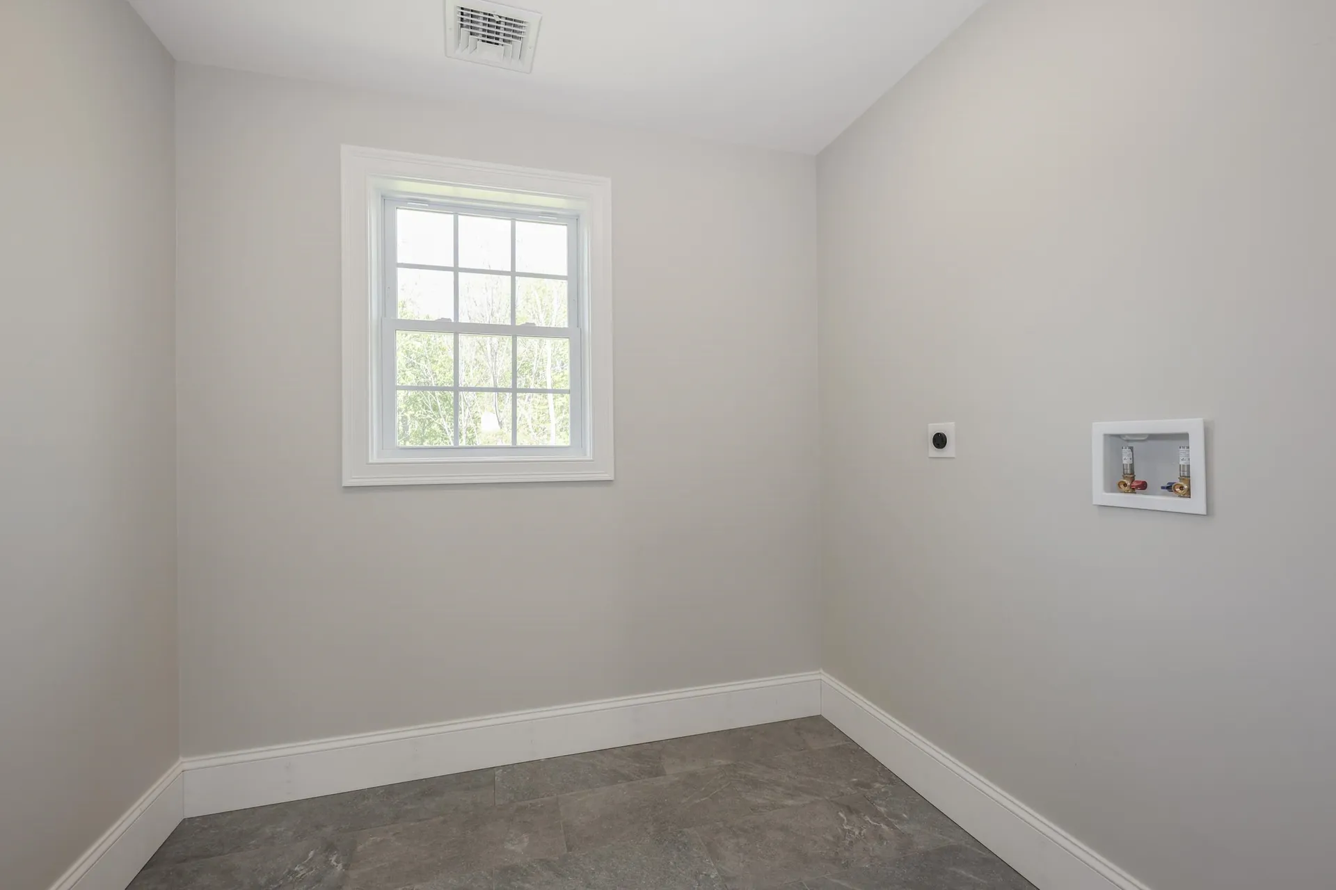 1 Allen Lane Durham NH 03824