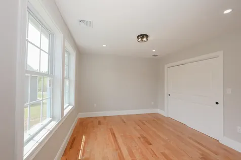 1 Allen Lane Durham NH 03824