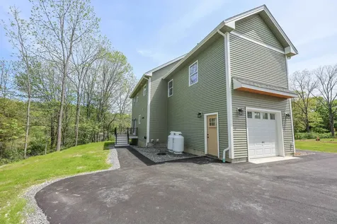 1 Allen Lane Durham NH 03824