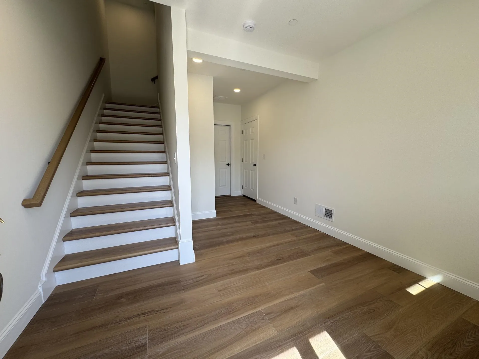 6C Dearborn Circle Goffstown NH 03045