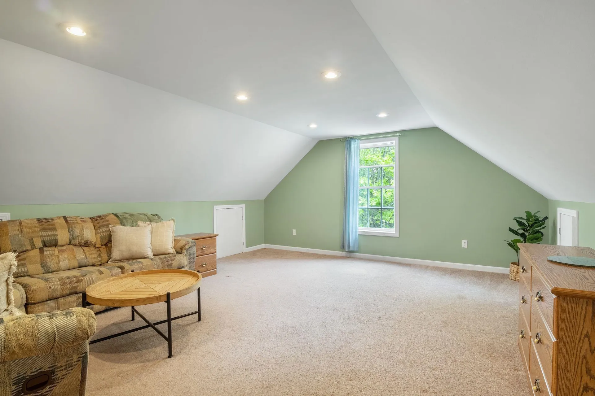 212 Oak Hill Road Barrington NH 03825
