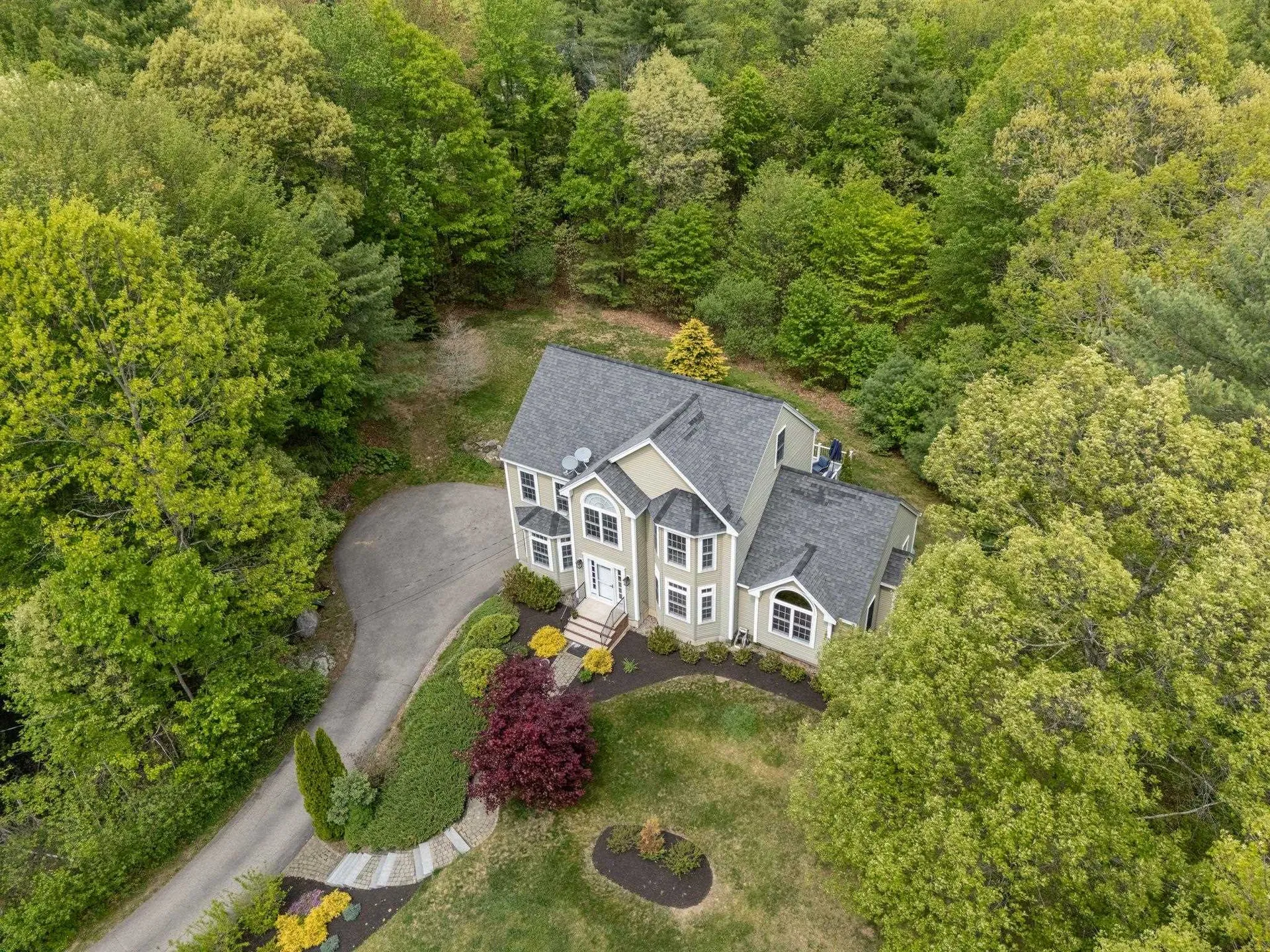 212 Oak Hill Road Barrington NH 03825