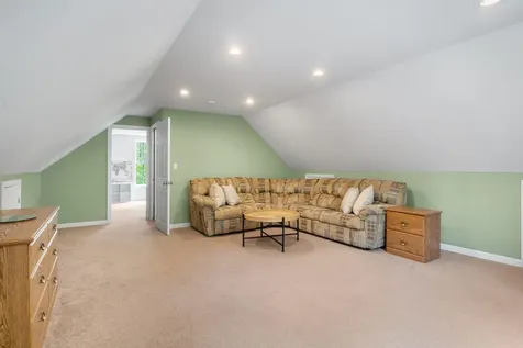 212 Oak Hill Road Barrington NH 03825