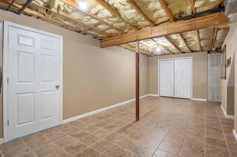 212 Oak Hill Road Barrington NH 03825
