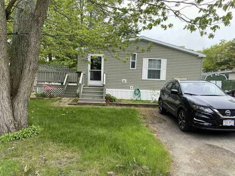 20 Spruce Court Seabrook NH 03874