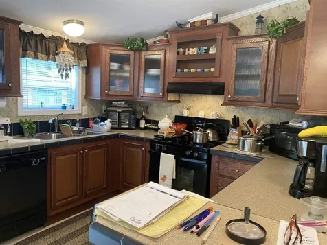 20 Spruce Court Seabrook NH 03874