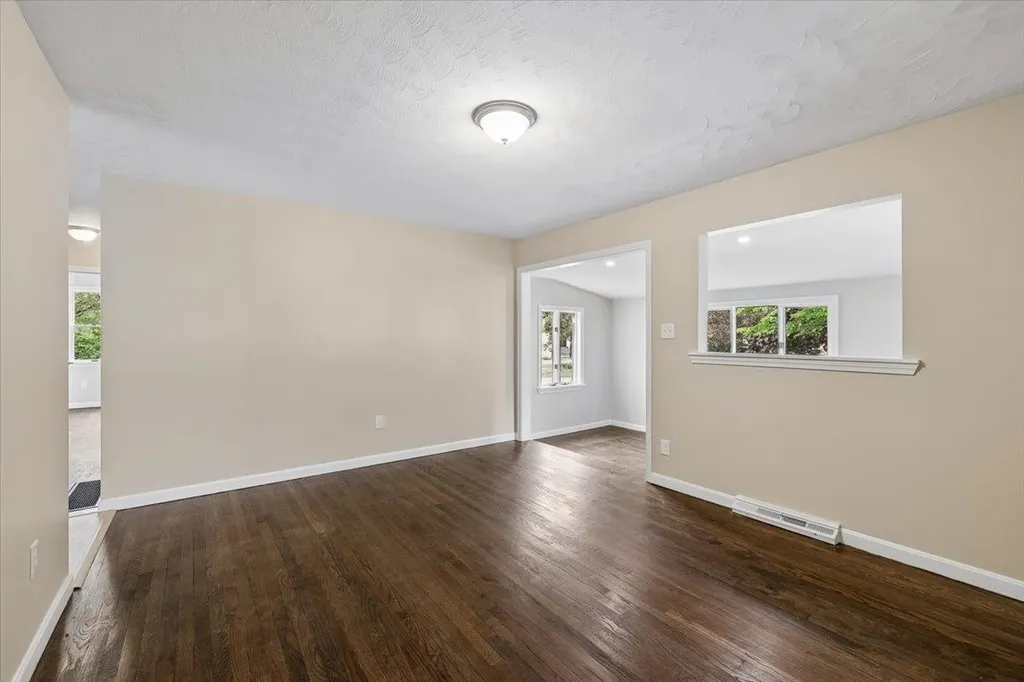 38 Western Avenue Rochester NH 03867