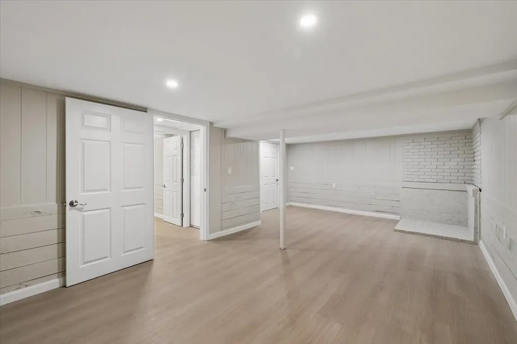 38 Western Avenue Rochester NH 03867