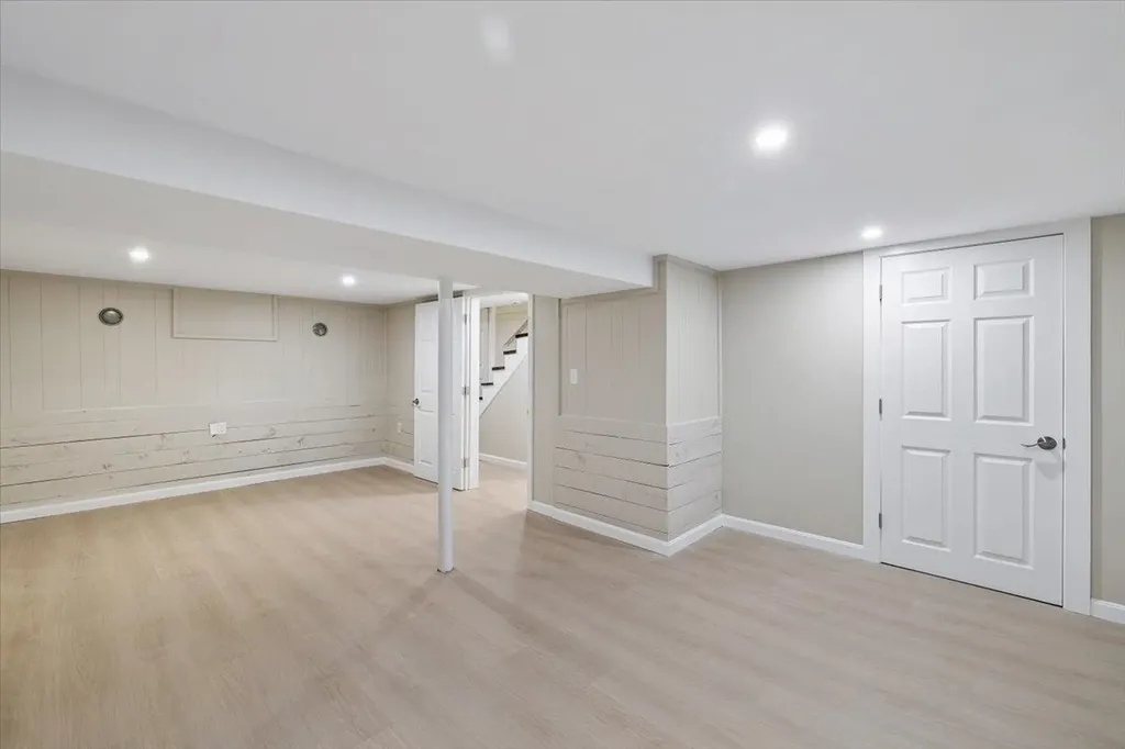 38 Western Avenue Rochester NH 03867