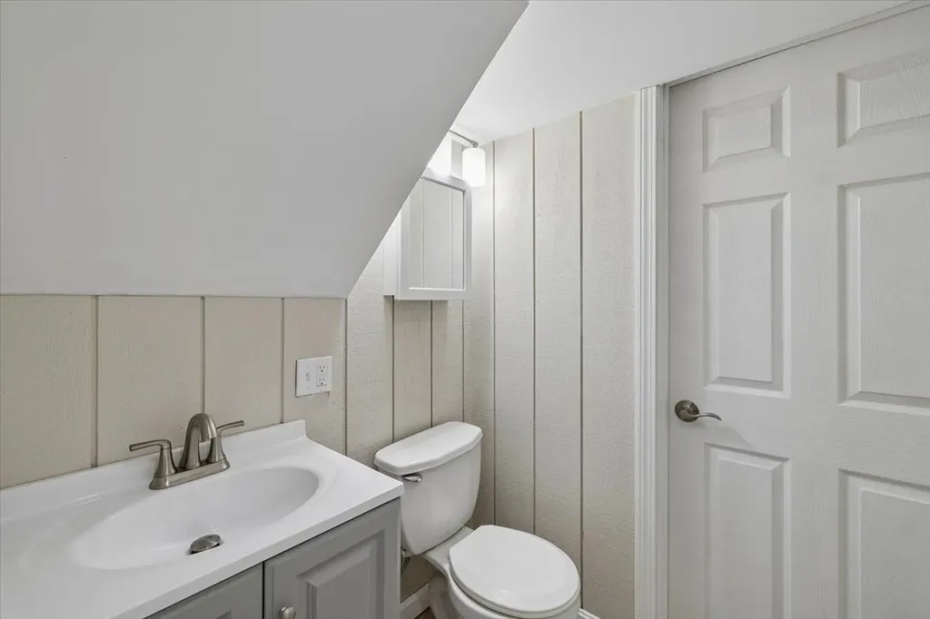 38 Western Avenue Rochester NH 03867