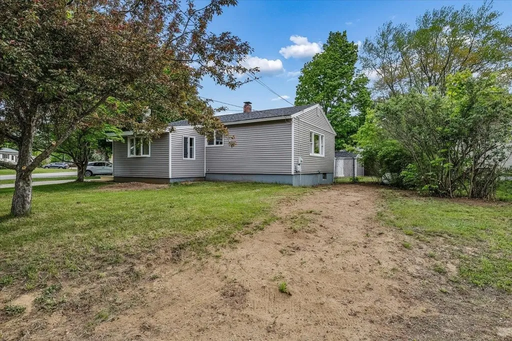 38 Western Avenue Rochester NH 03867