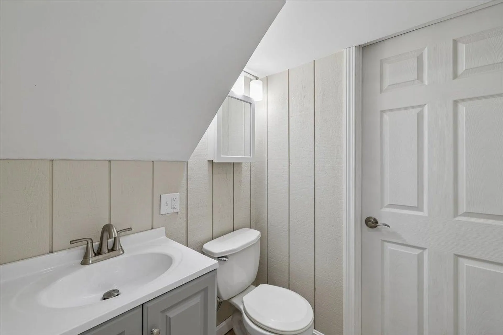 38 Western Avenue Rochester NH 03867