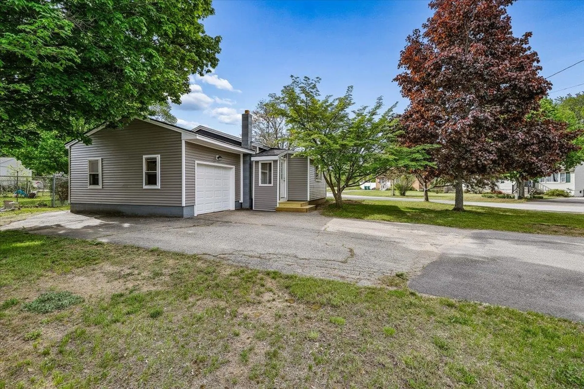 38 Western Avenue Rochester NH 03867