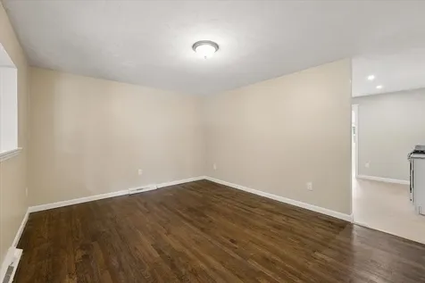 38 Western Avenue Rochester NH 03867