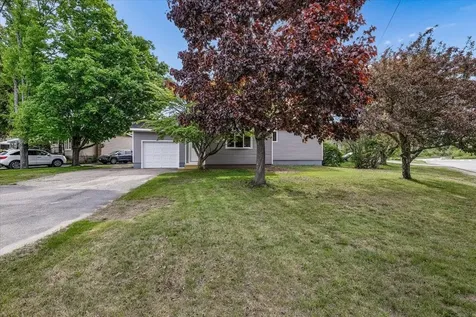 38 Western Avenue Rochester NH 03867