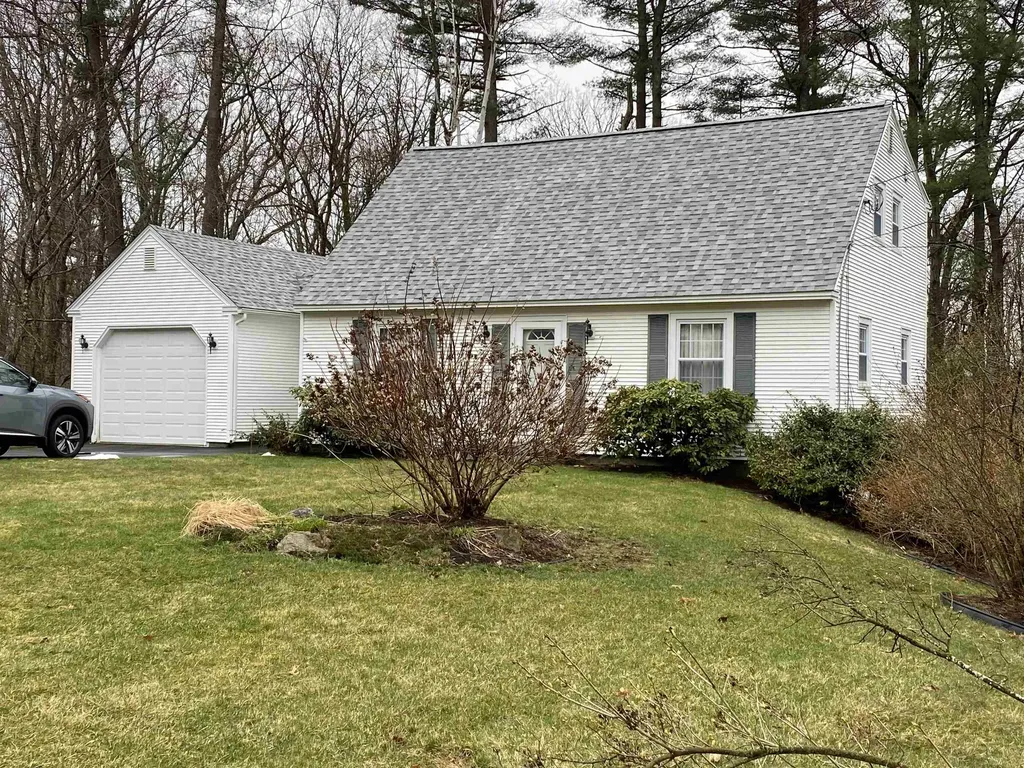 21 Harvest Drive Hooksett NH 03106-1902