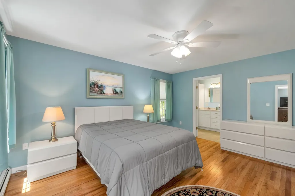 28 Linny Lane Laconia NH 03246