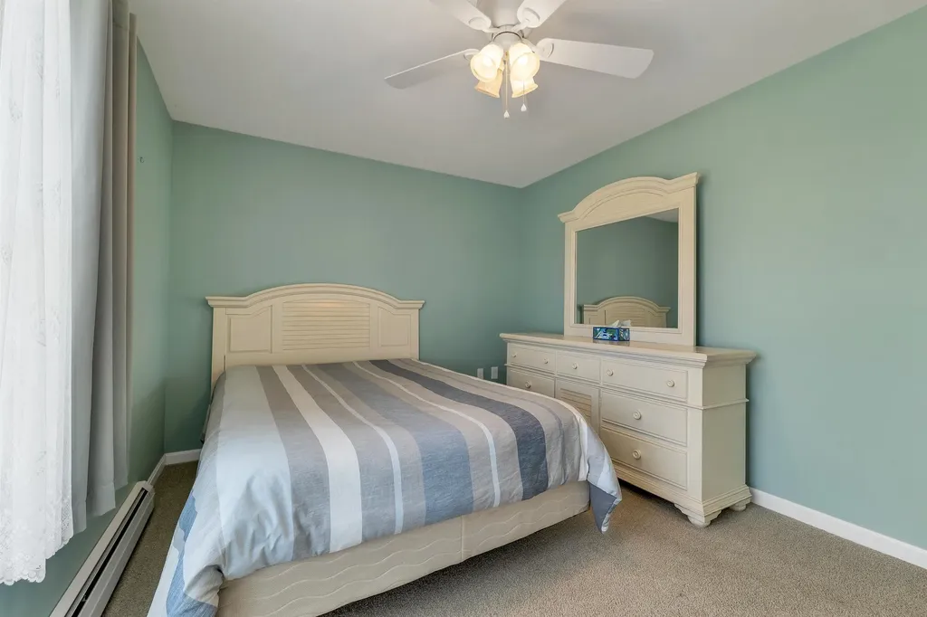28 Linny Lane Laconia NH 03246