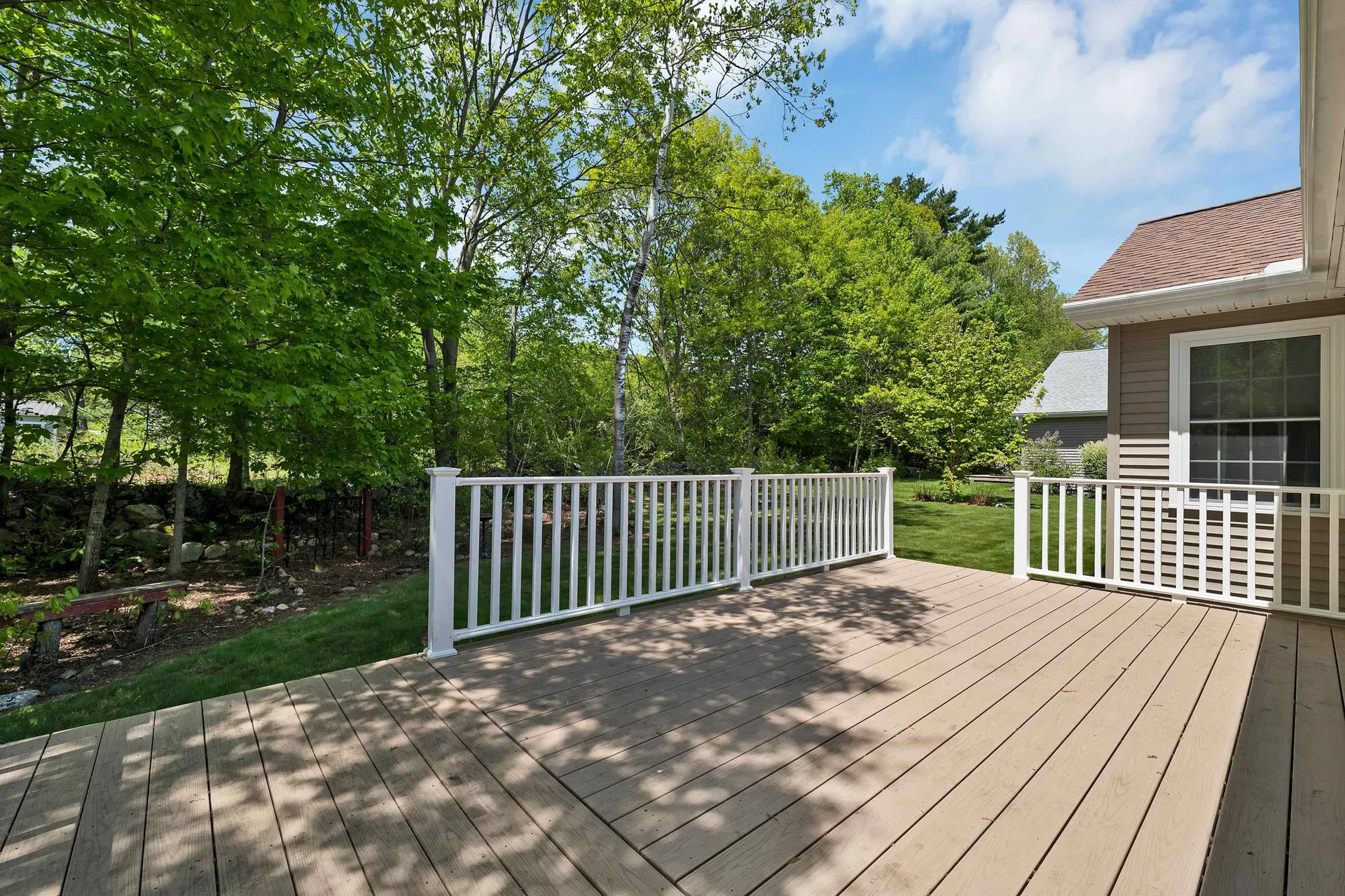 28 Linny Lane Laconia NH 03246