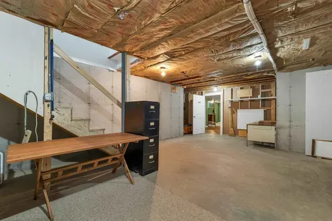 28 Linny Lane Laconia NH 03246