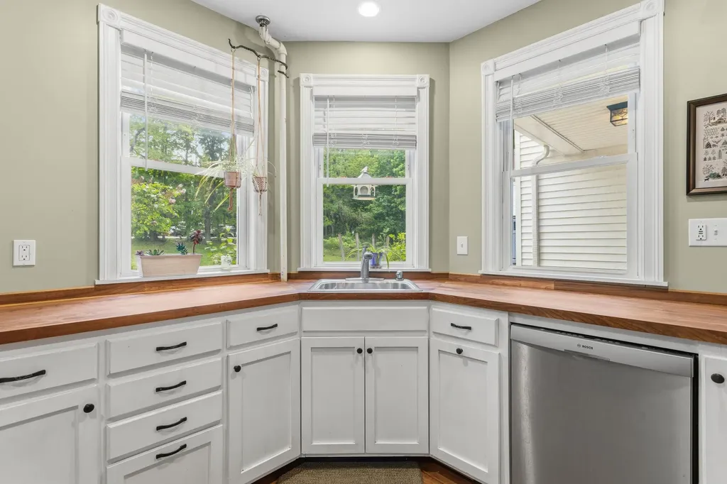 59-61 Belknap Street Dover NH 03820