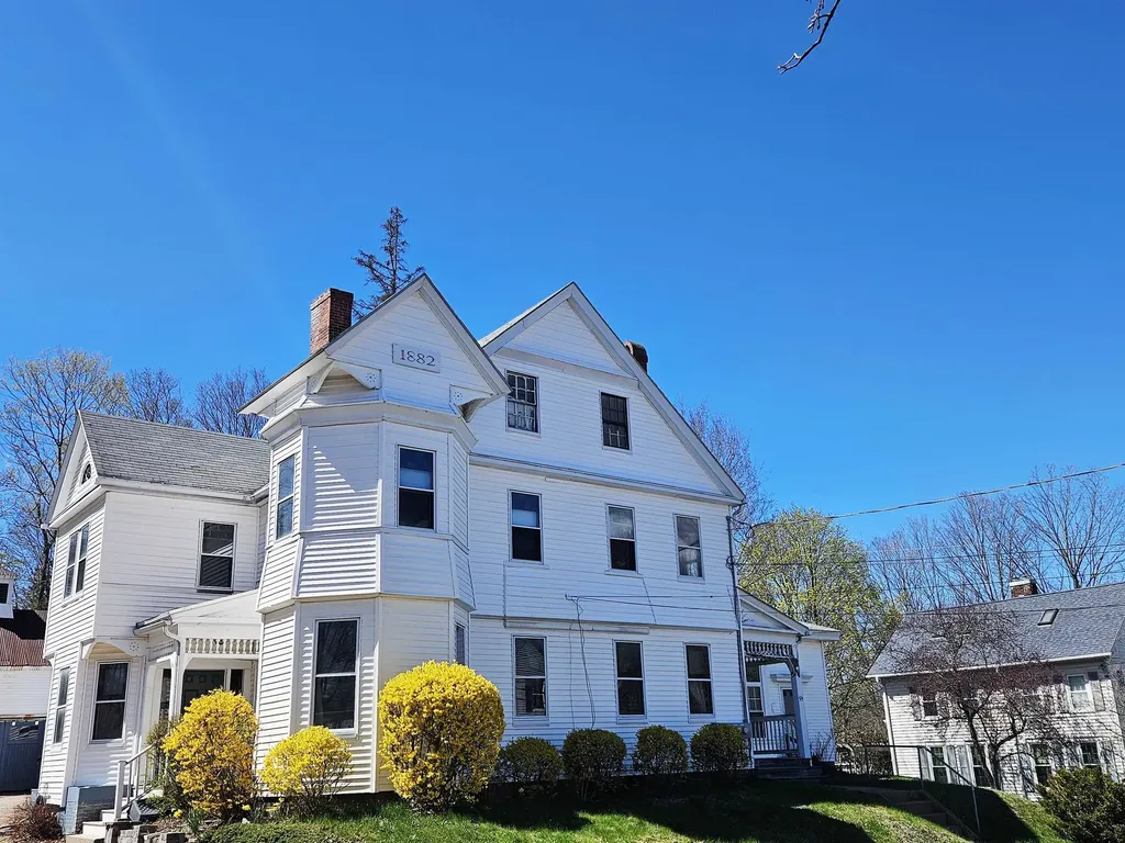 59-61 Belknap Street Dover NH 03820
