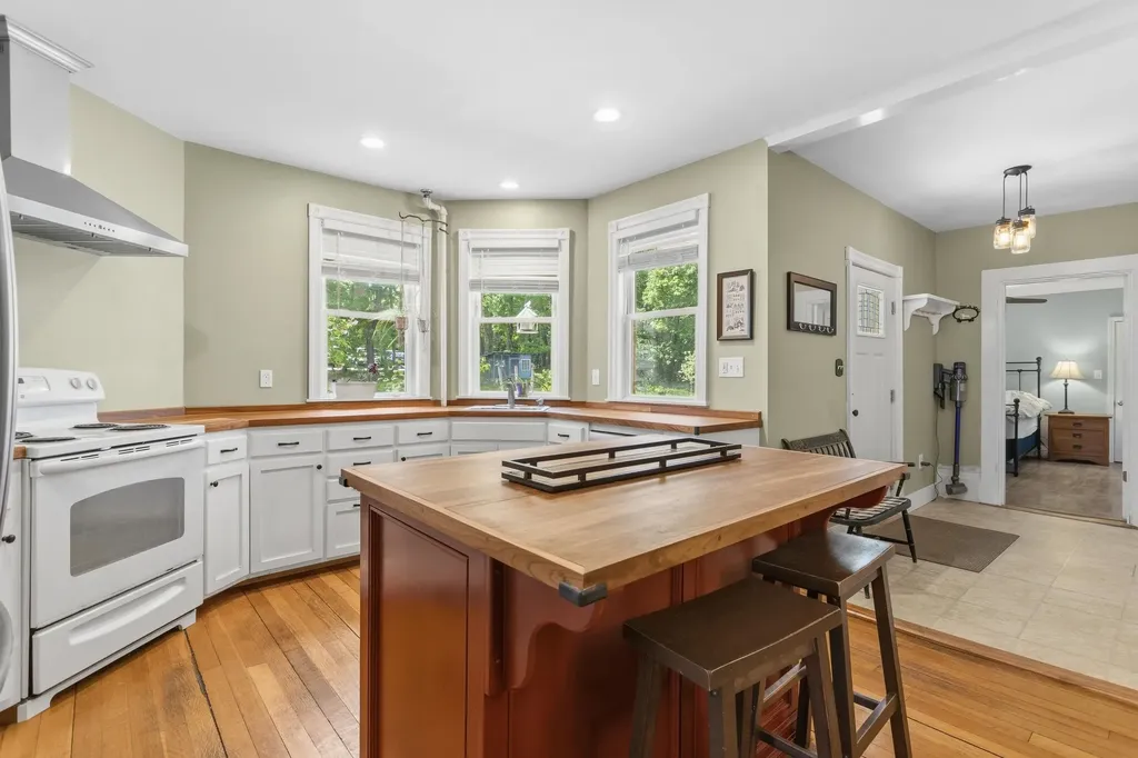 59-61 Belknap Street Dover NH 03820