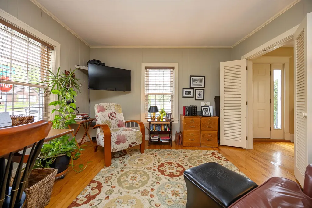 179 Mount Pleasant Street St. Johnsbury VT 05819