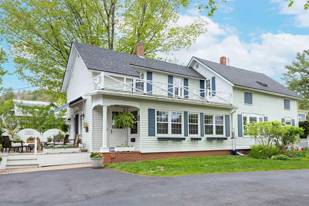 179 Mount Pleasant Street St. Johnsbury VT 05819