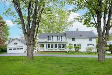 179 Mount Pleasant Street St. Johnsbury VT 05819