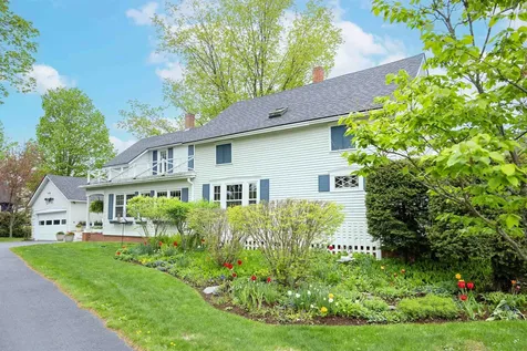 179 Mount Pleasant Street St. Johnsbury VT 05819