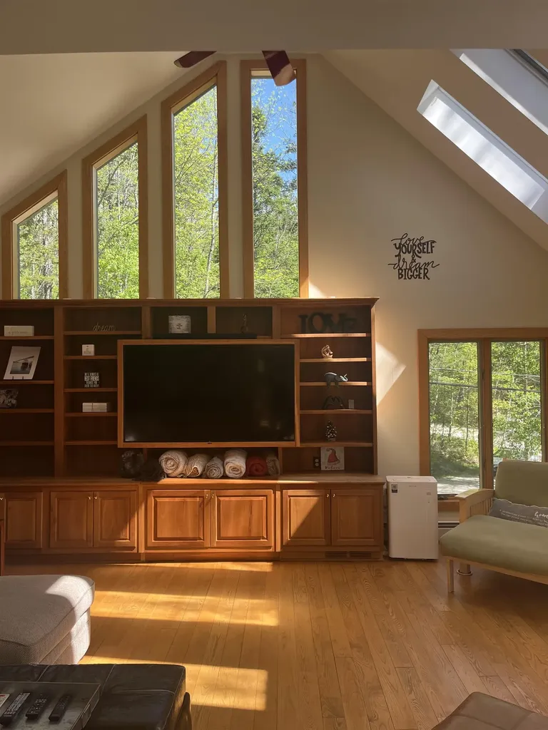 141 Great Hawk Road Rochester VT 05767