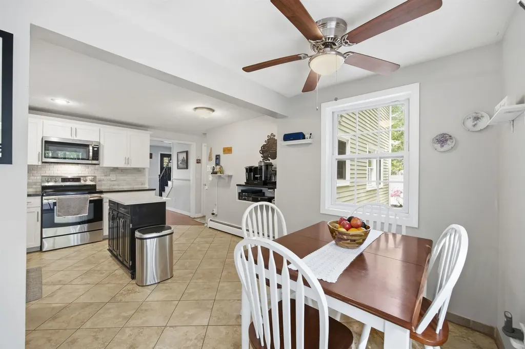 9 Millstream Lane Concord NH 03303