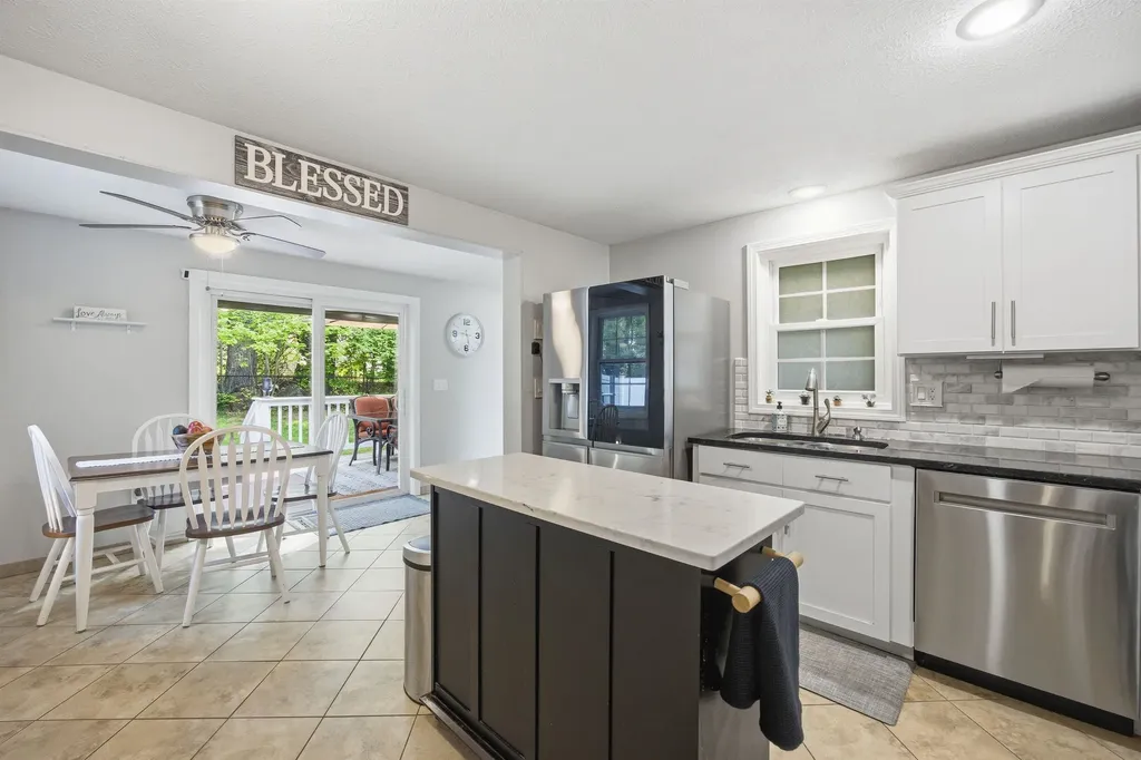 9 Millstream Lane Concord NH 03303