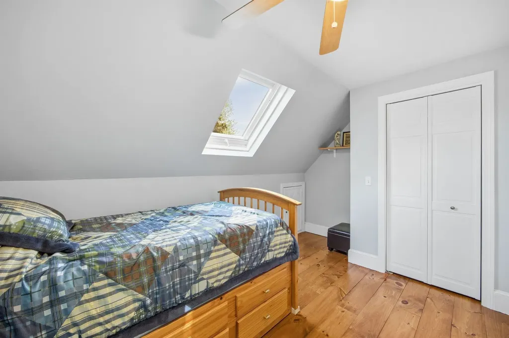9 Millstream Lane Concord NH 03303