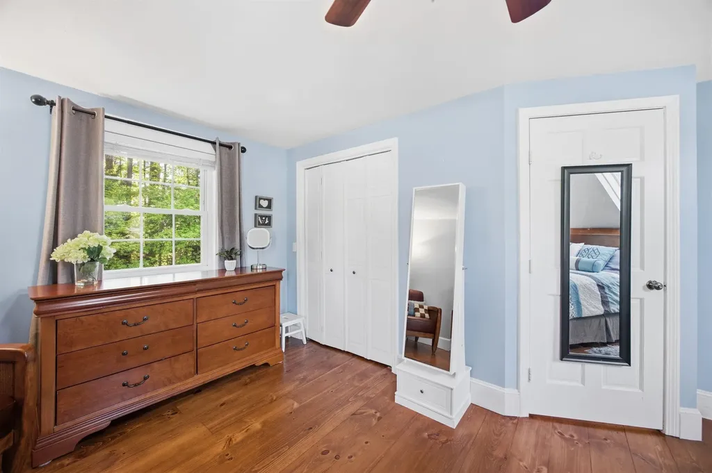 9 Millstream Lane Concord NH 03303